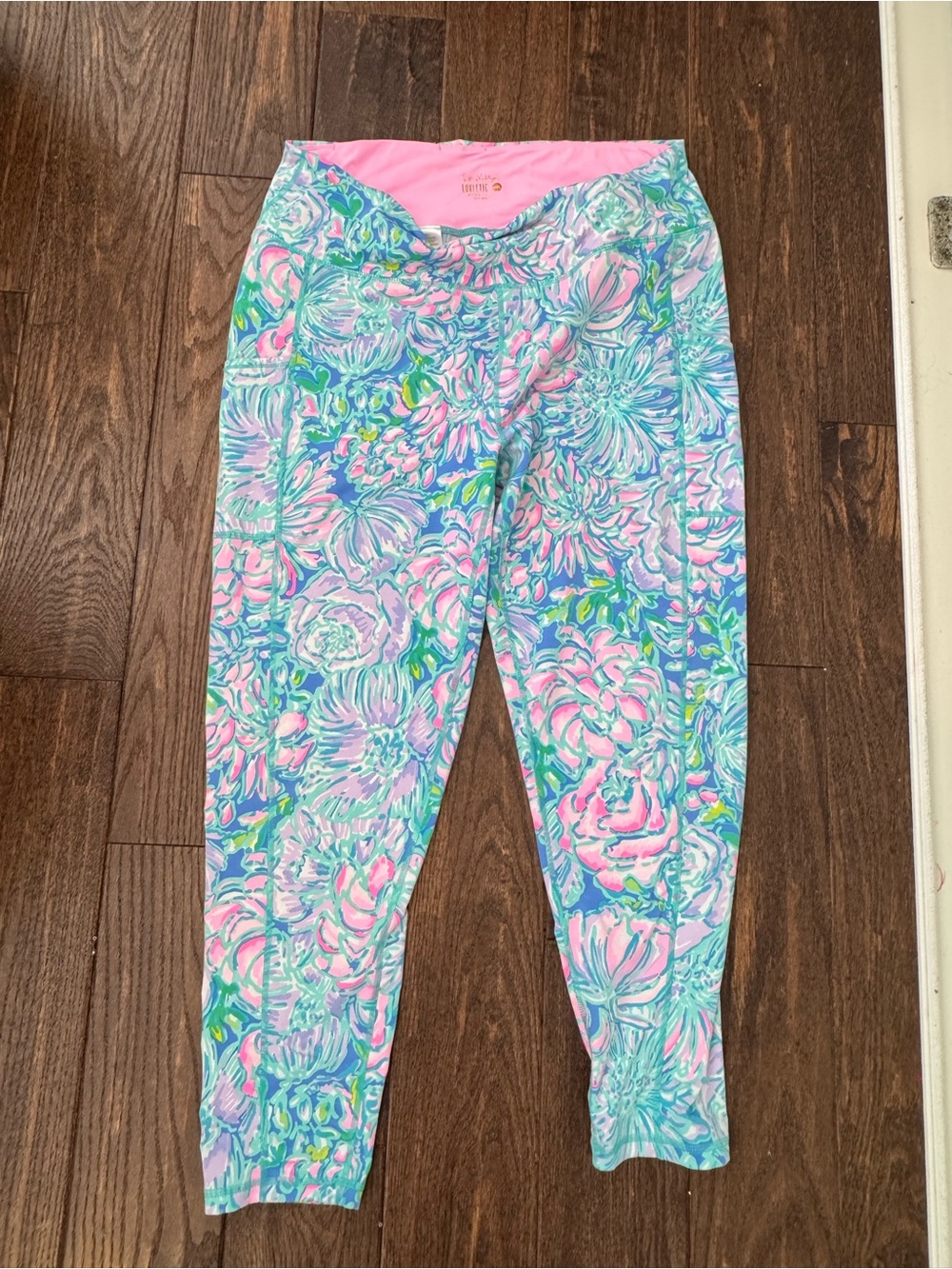 Lilly Pulitzer Sz XXL Weekender Leggings In Full Bloom Pink, Lilac & Aqua Flora